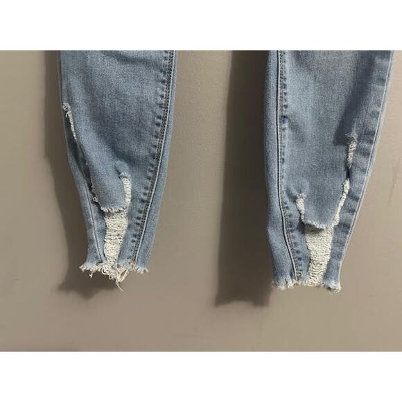 Ban Jara Blue Tapered Raw Hem High Rise Juniors Size 3/25 - Picture 2 of 10